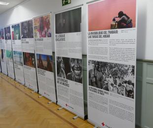Galería de la Sala Infantil con exposición montada