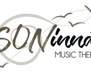 Cartel de Música en familia